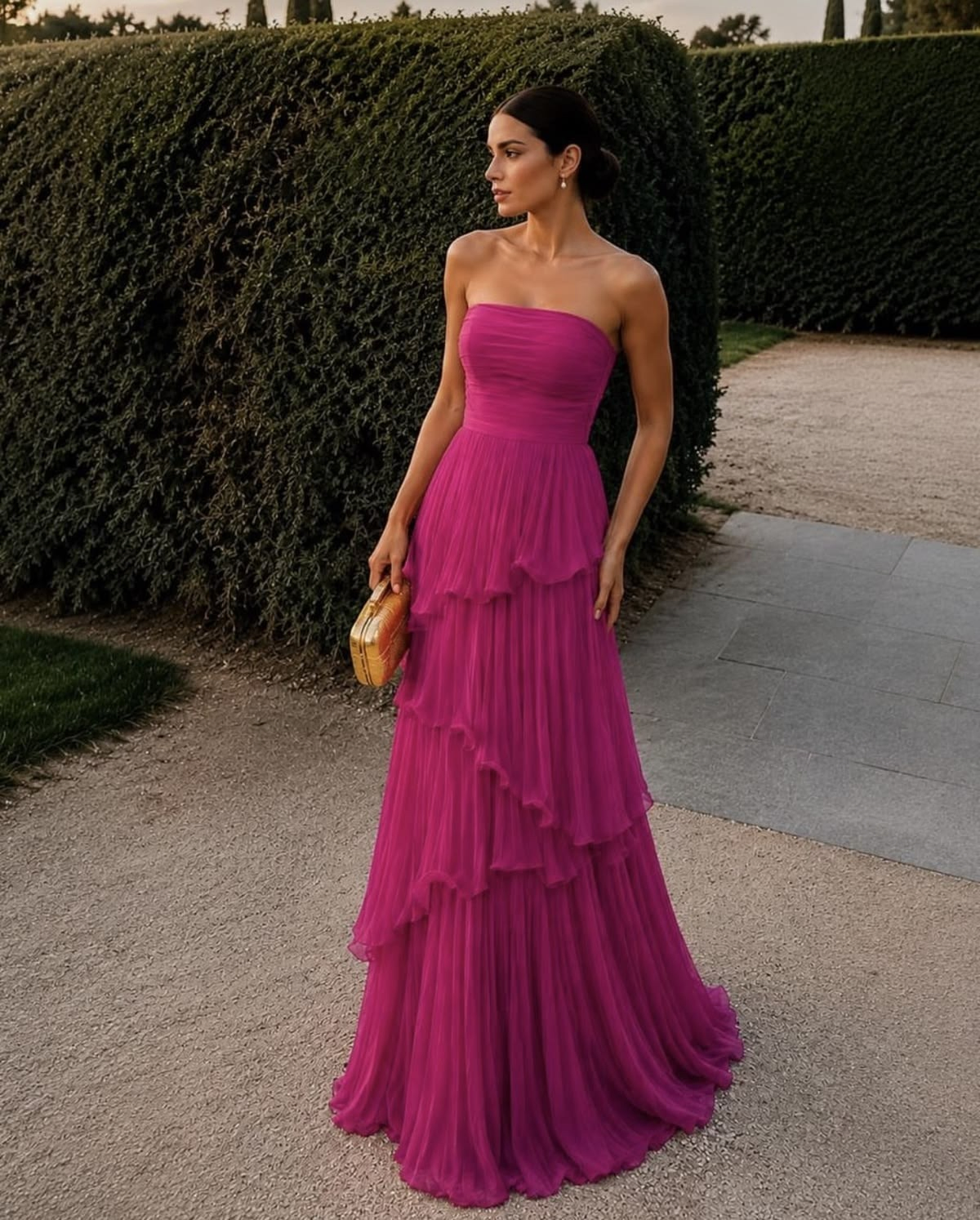Vestido longo rosa com saia em camadas